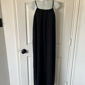 Elegant Black Maxi Dress